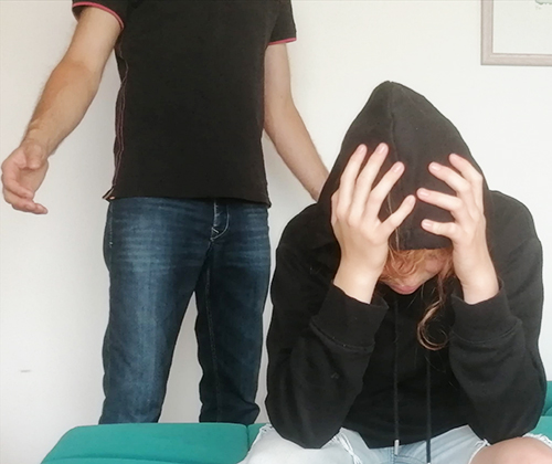 Jugendliche mit Elternteil